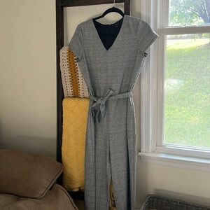 Black and white casual Ann Taylor jumpsuit- size 4P